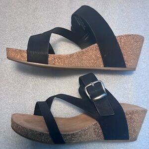 Adiamo Alabrador Sandals Black Buckle Straps Slide On 9W